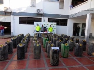 Policía Nacional realizó allanamiento y capturó a dos personas