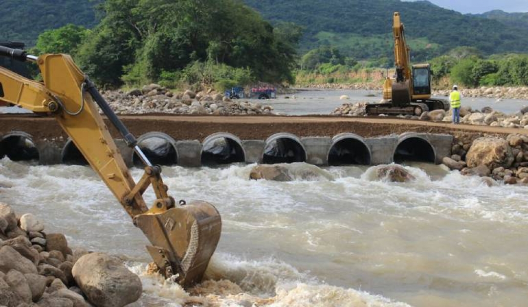Vehículos que no respeten lecho del río Charte serán sometidos…