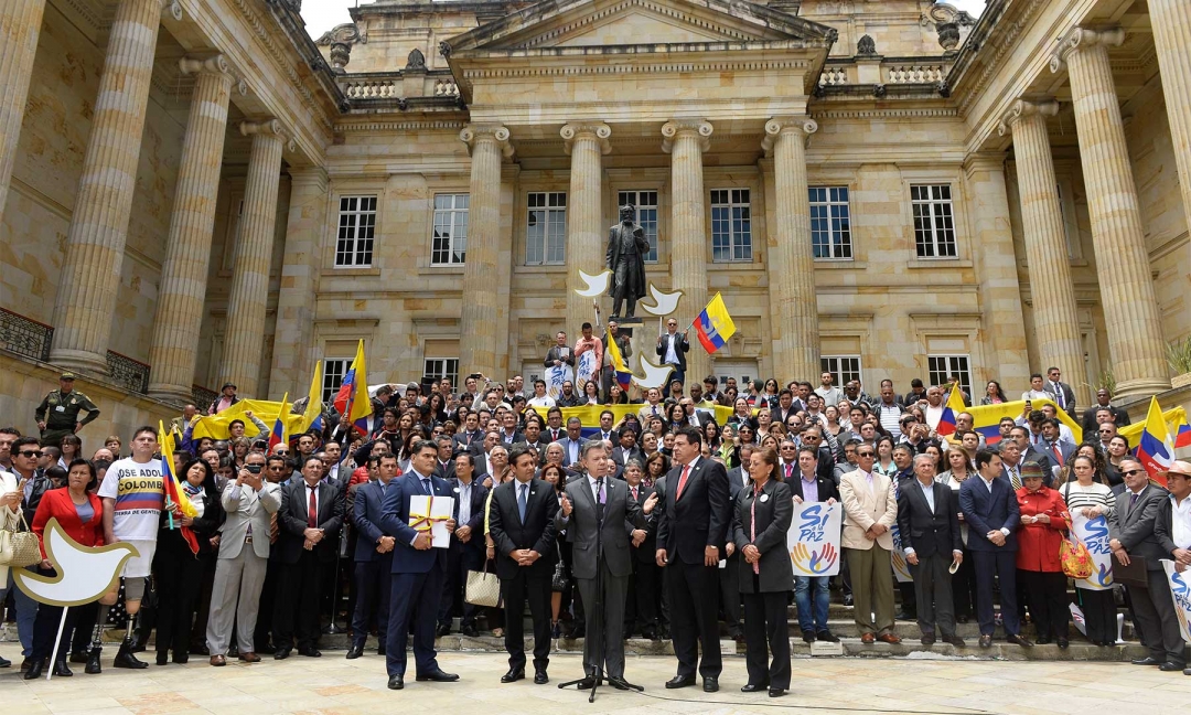Presidente de la República ordenó cese al fuego definitivo con las FARC…