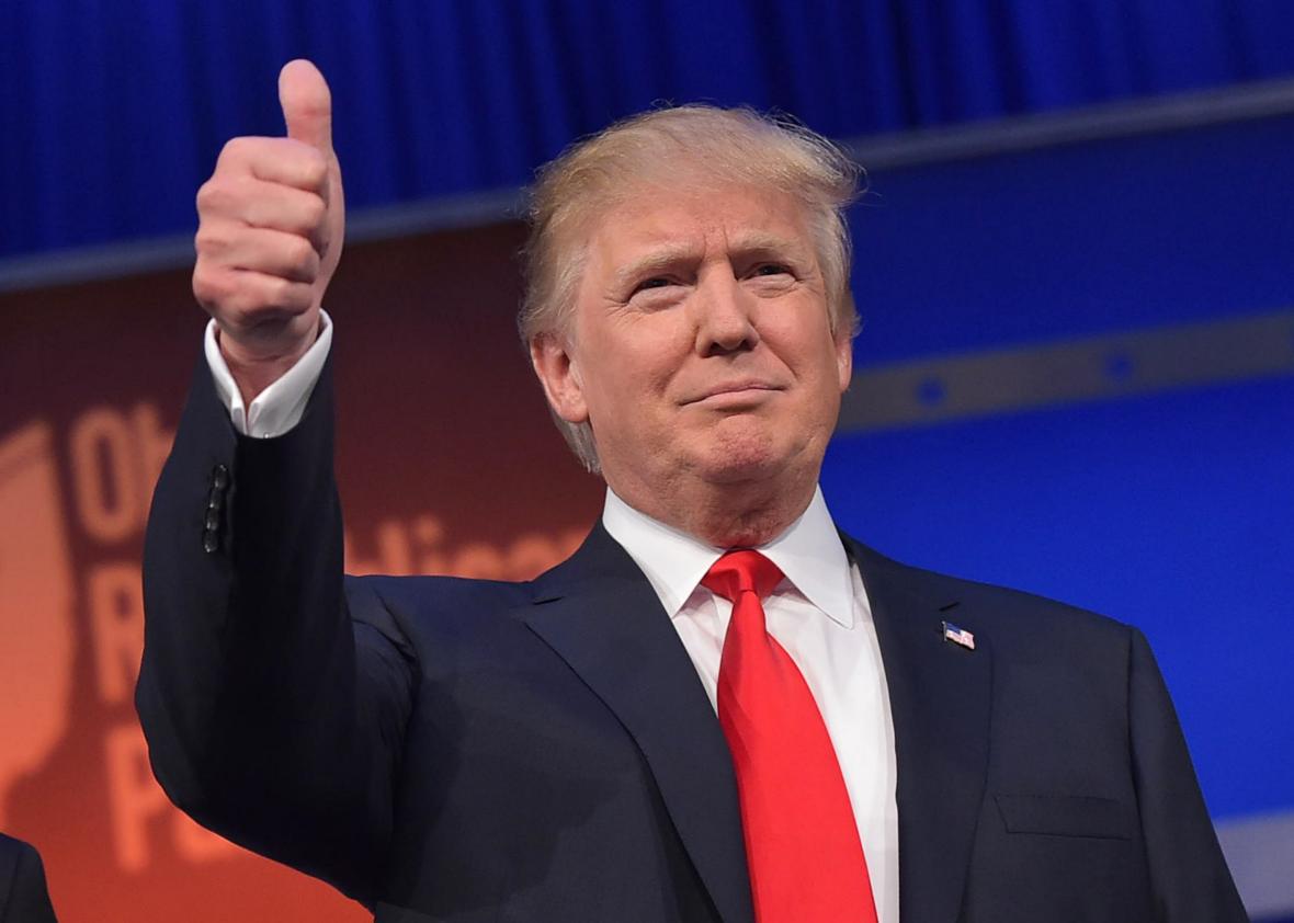 Una cementera mexicana se ofrece a construir el muro de Trump
