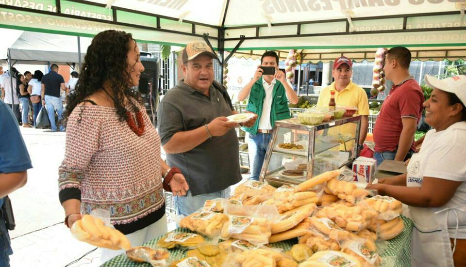 Primer Mercado Campesino se llevó con éxito en la capital araucana