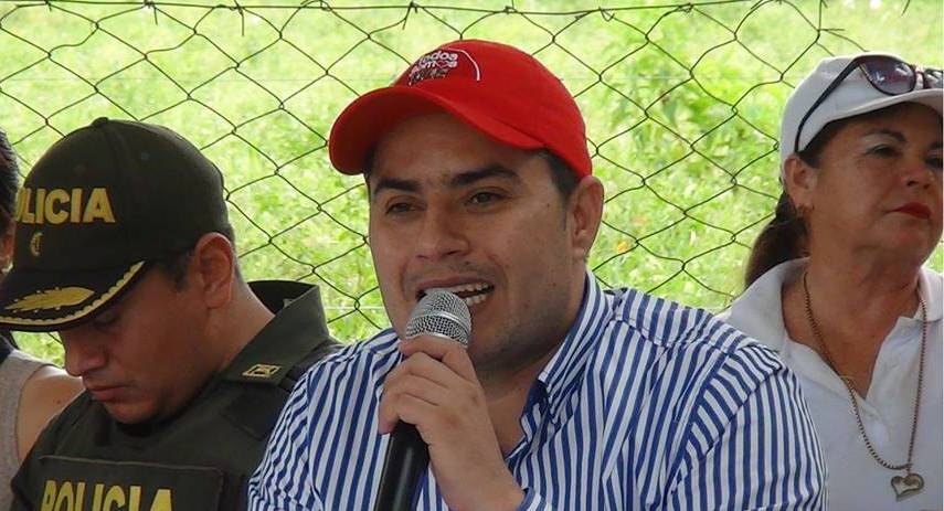 Alcalde de Tame firmó convenios con Oleoducto de Los Llanos