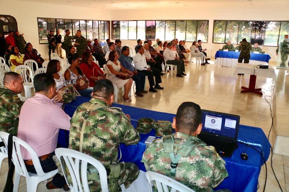 Ejército Nacional realizó reunión con gremios del departamento de Arauca
