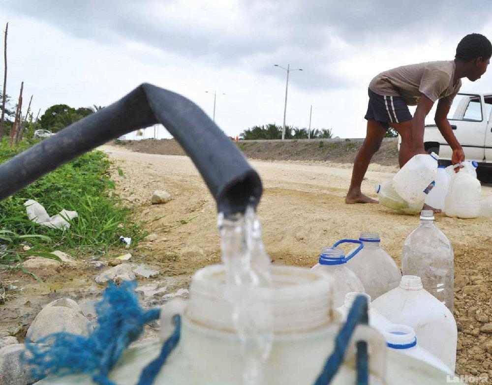 Centro poblado La Paz reclama agua potable, alcantarillado y aseo