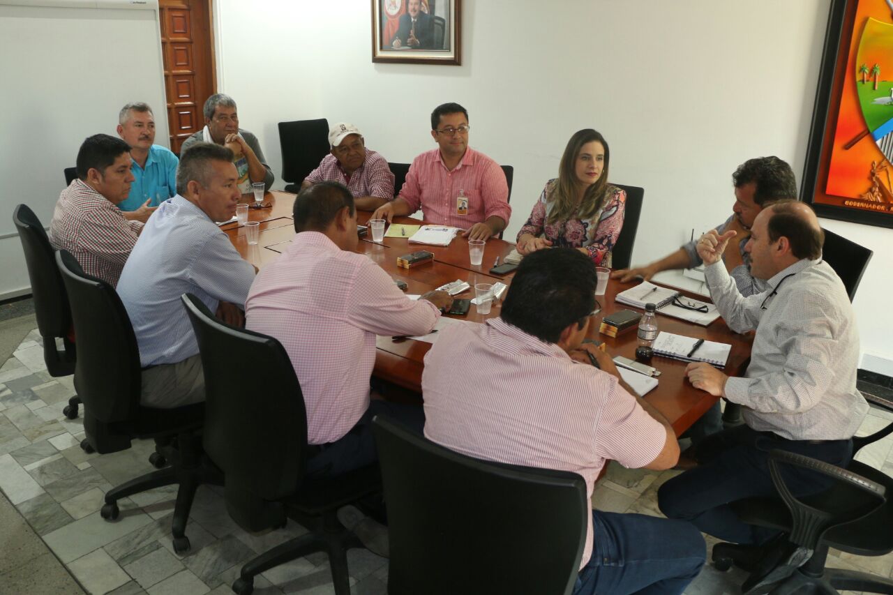 Gobernación comprometida con el gremio cacaotero