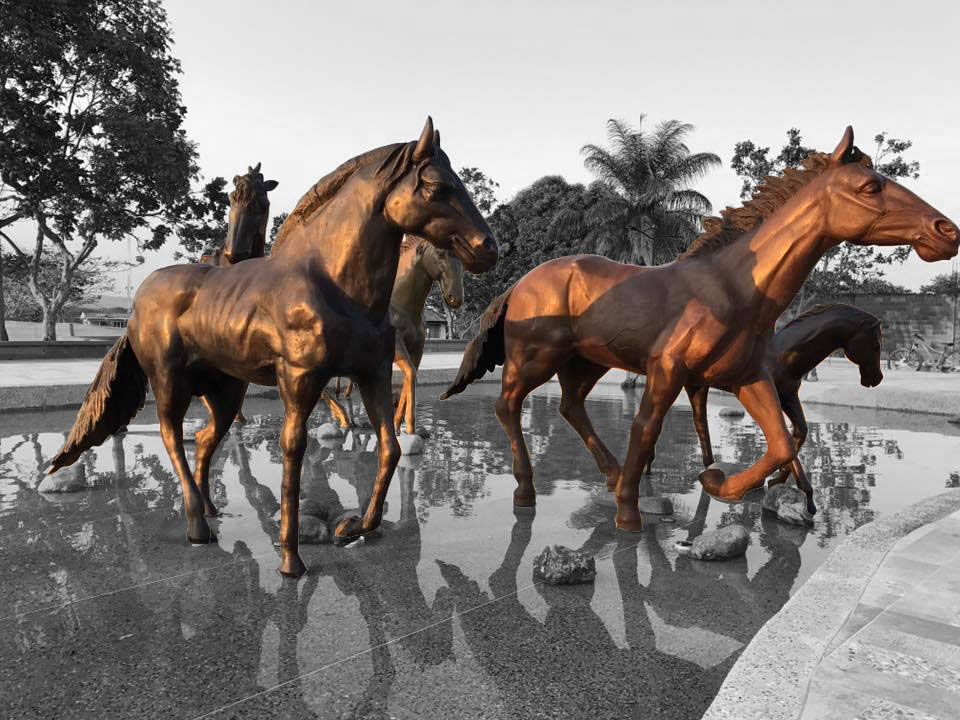 Monumento «Homenaje al Caballo» en el municipio de Tame