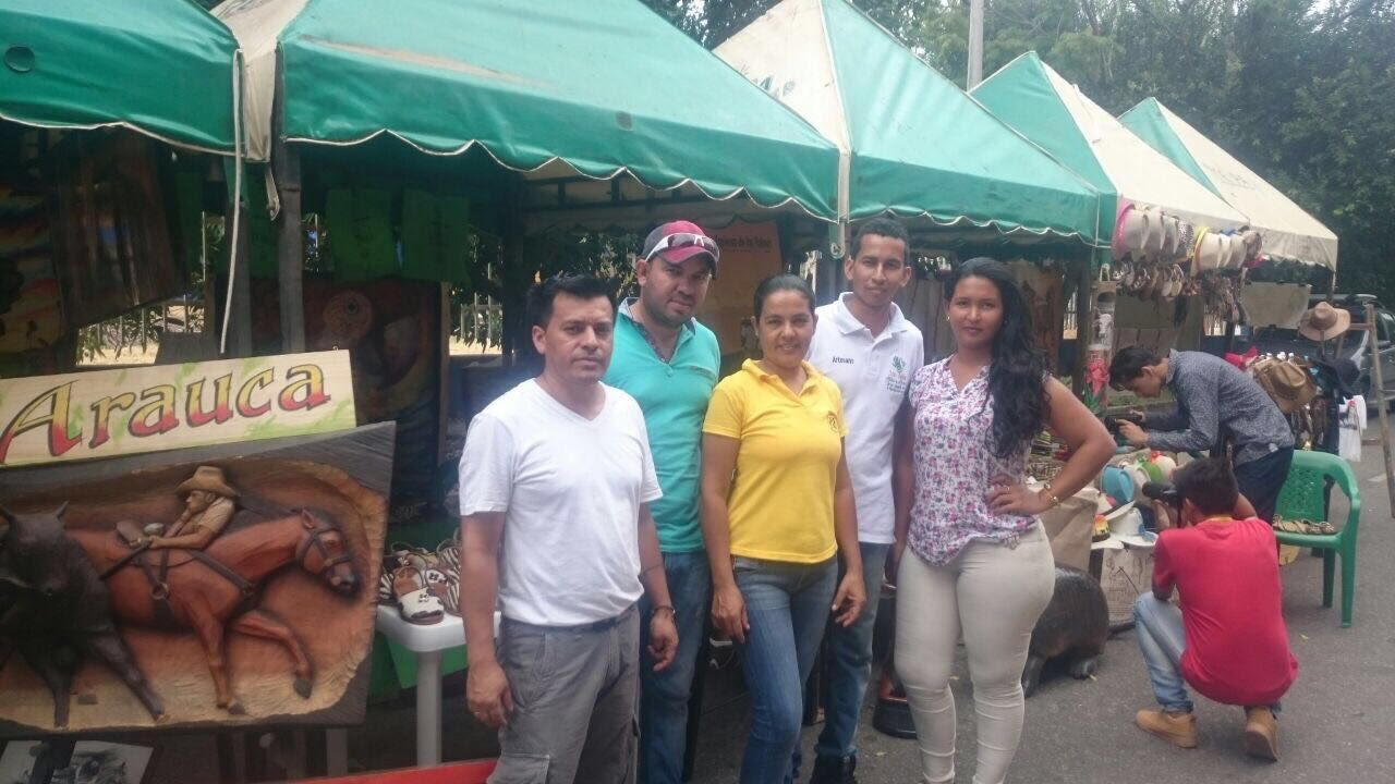 Con artistas y artesanos, Arauca se hizo presente en el tercer mundial del arpa