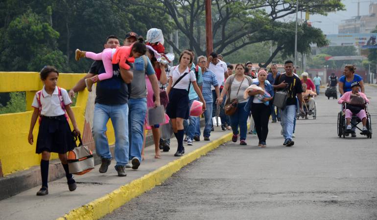 Ministerio de salud inyectará $3 mil millones para atender demanda de venezolanos