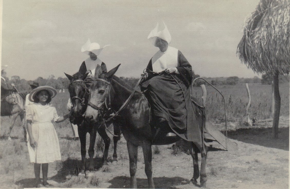 100 años de la llegada de las hermanas vicentinas y de fundación de la Normal