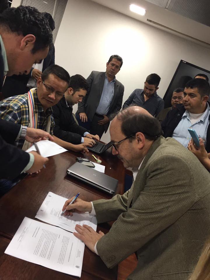 Gobernador logra acuerdos tangibles para el mejoramiento de la salud en el Departamento de Arauca