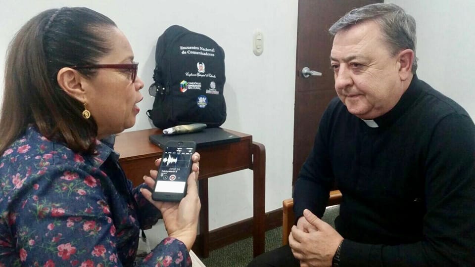 «La situación en Quito ojalá marchara más rápido, va muy lenta»: Padre Darío Echeverry