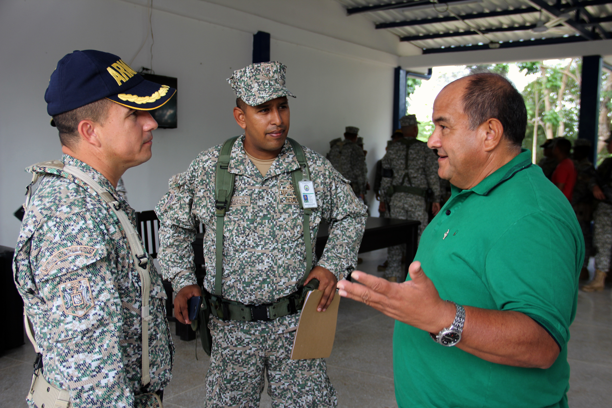 Alcaldía entregó bienes y enseres al batallón fluvial de Infantería N-52