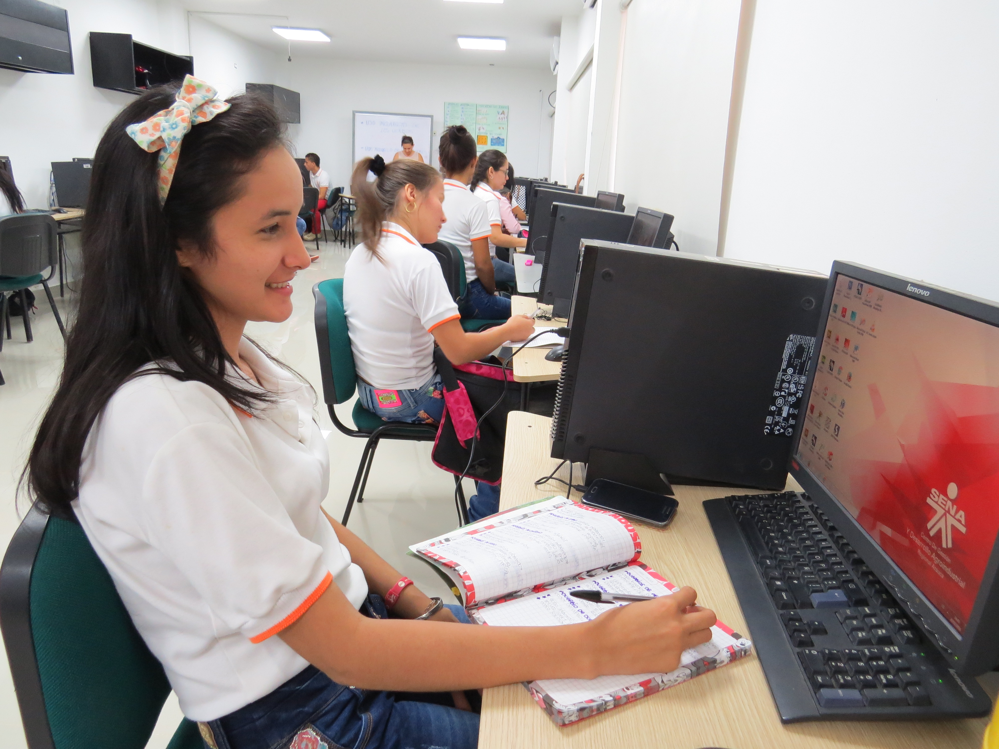 Todavía hay cupos para estudiar en el Sena