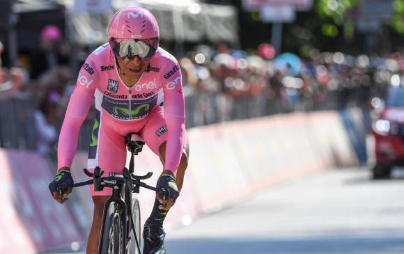 Nairo Quintana se viste de rosa y es el nuevo líder del Giro