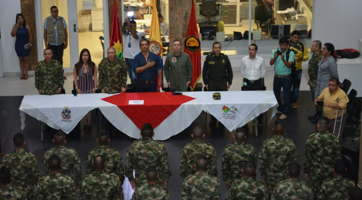 Hizo entrega del segundo pelotón de desarrollo rural