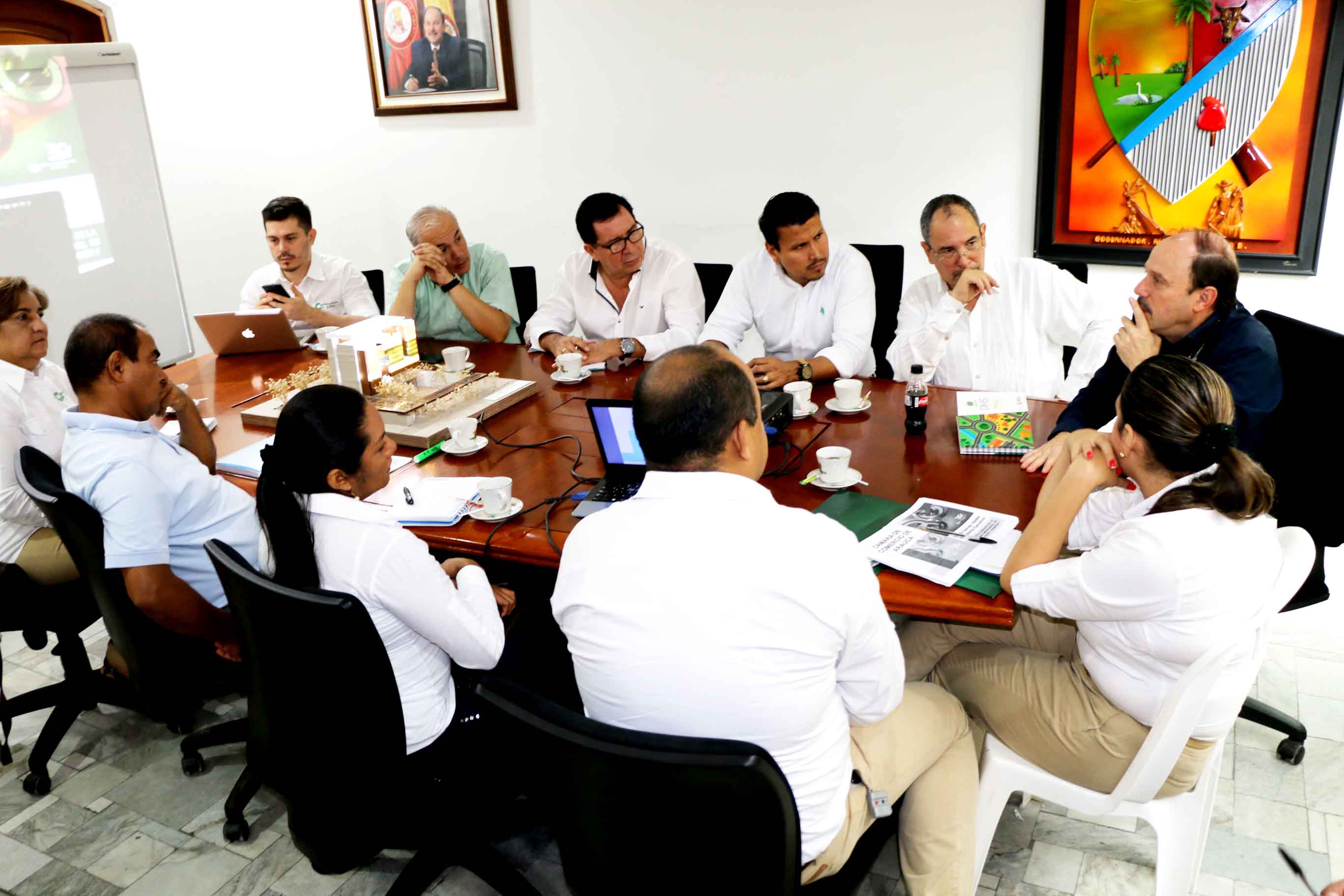 Gobernador sostuvo reunión con Cámara de Comercio de Arauca