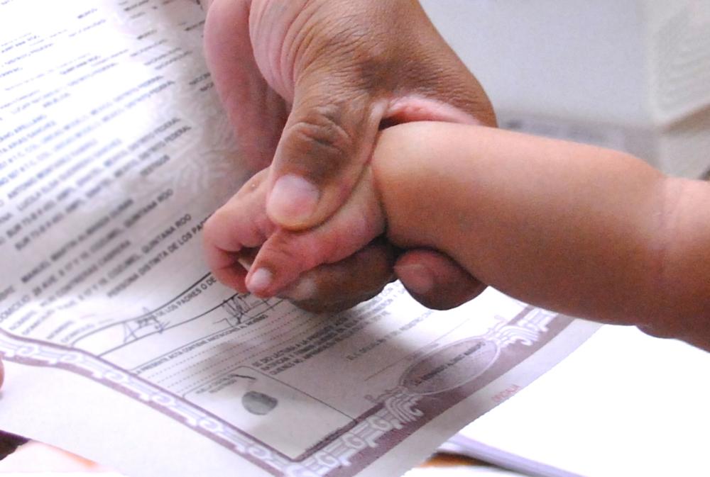 Niños de padres colombianos en Venezuela ya no necesitan la Apostilla de ese país para ser registrados en Colombia
