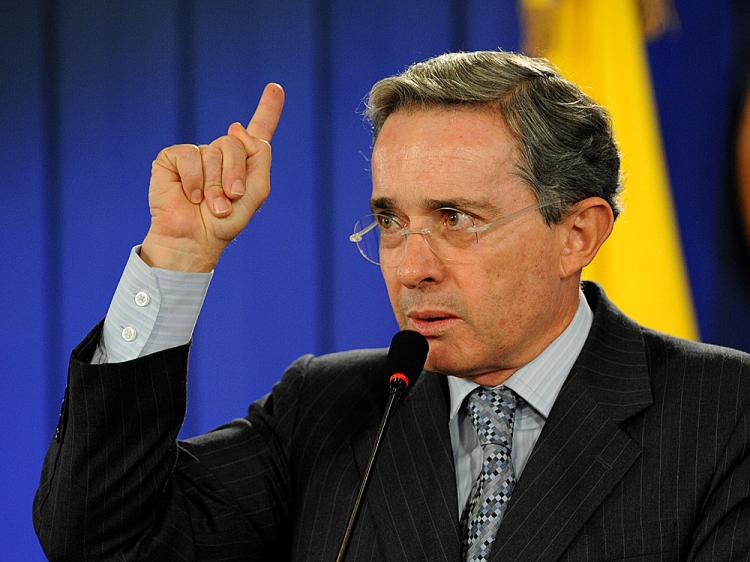 (AUDIO) Álvaro Uribe en «Charlas con sabor a café» de Meridiano 70