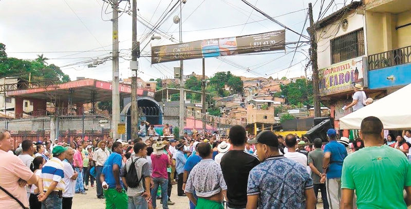 Paro minero en Antioquia limita acceso a alimentos y movilidad de 5.500 familias: ONU