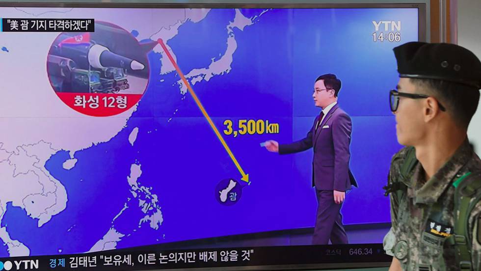 Corea del Norte amenaza con lanzar cuatro misiles hacia Guam este mes