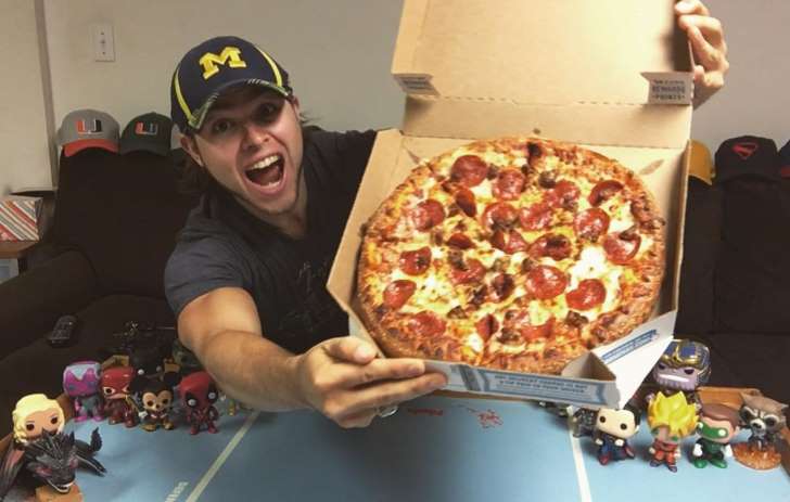 Comió pizza durante todo un año y el resultado es sorprendente