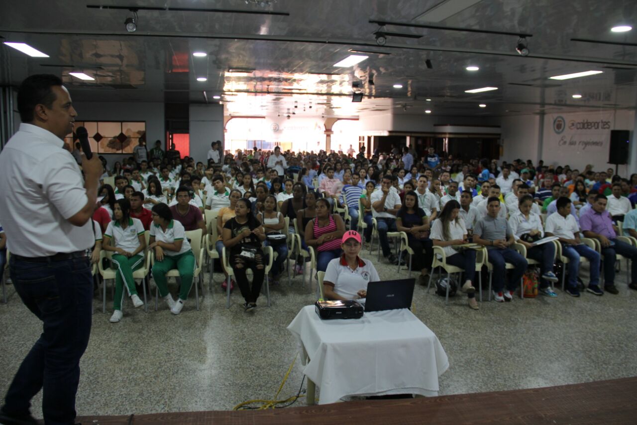 «Coldeportes en las regiones» inició capacitaciones