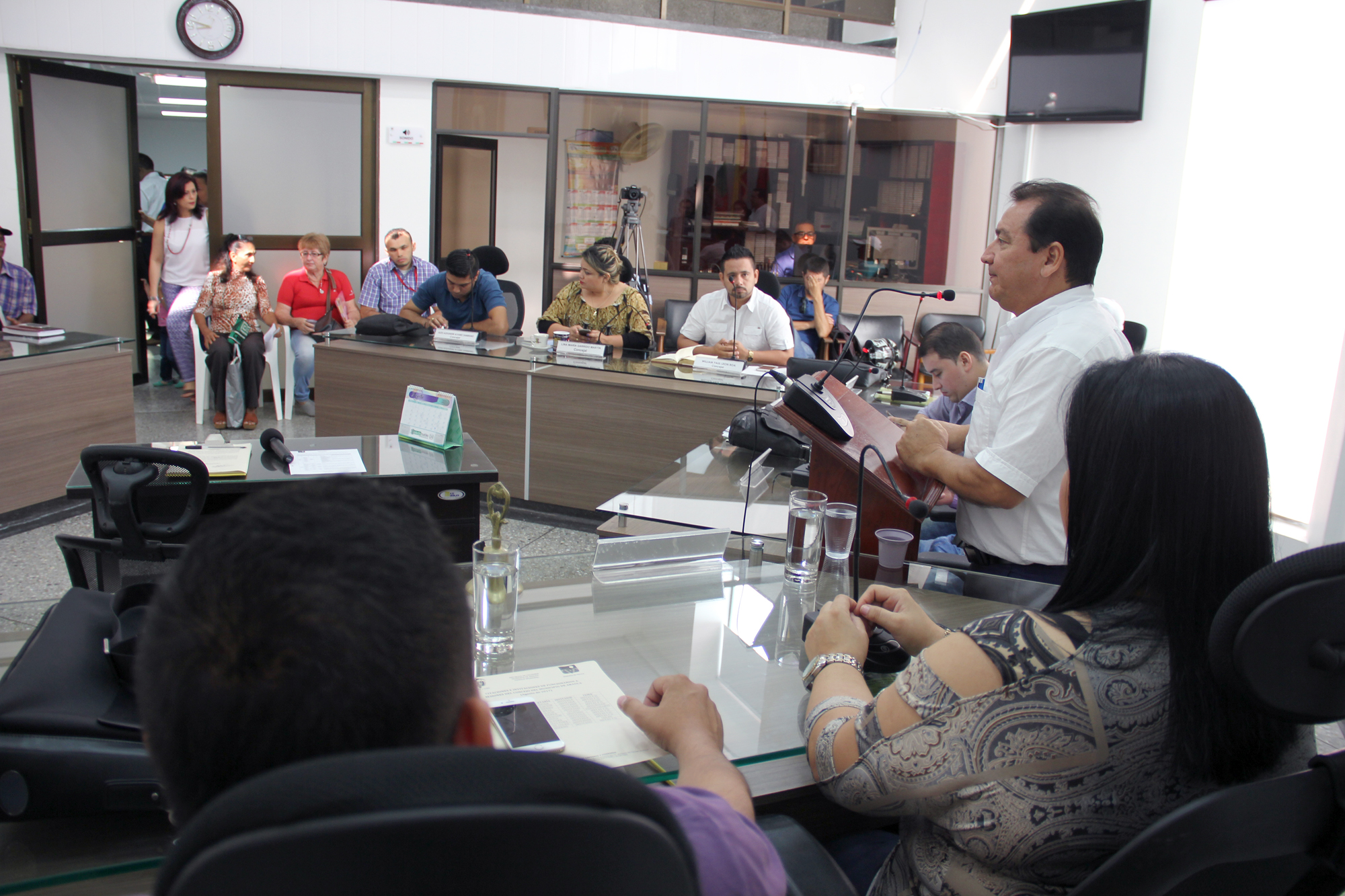Secretaría de Gobierno rindió informe en el recinto del Concejo Municipal