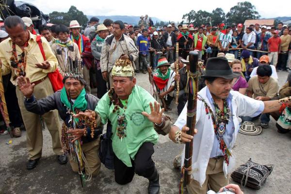 U’wa exige a Farc «verdad» sobre asesinato de indigenistas de EE.UU