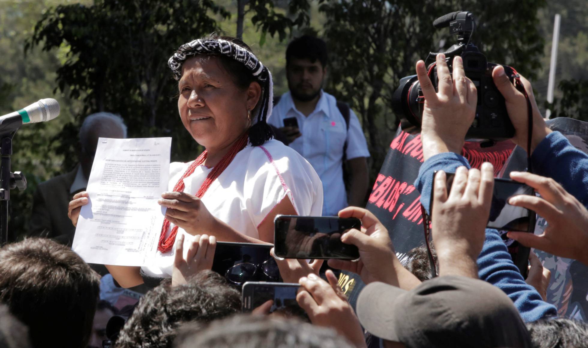 Una candidata presidencial con problemas de crédito