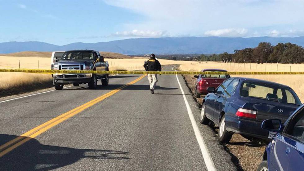 Al menos cinco muertos en un tiroteo en California