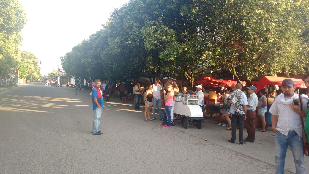 Plantón de vendedores de la plaza de mercado de Saravena