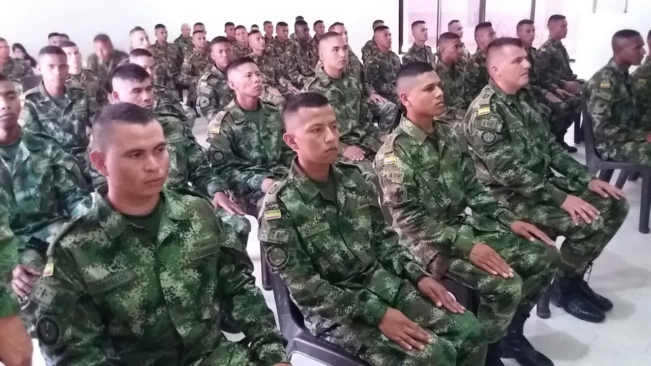 50 soldado fueron certificados como socorristas militares