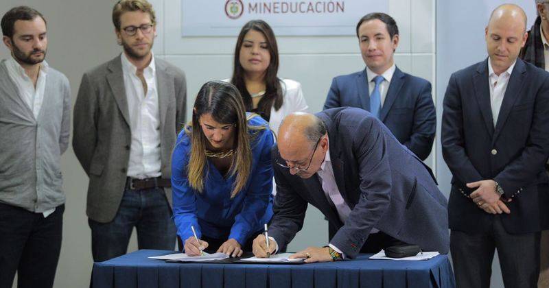 Gobierno Nacional dice si le está cumpliendo a FECODE