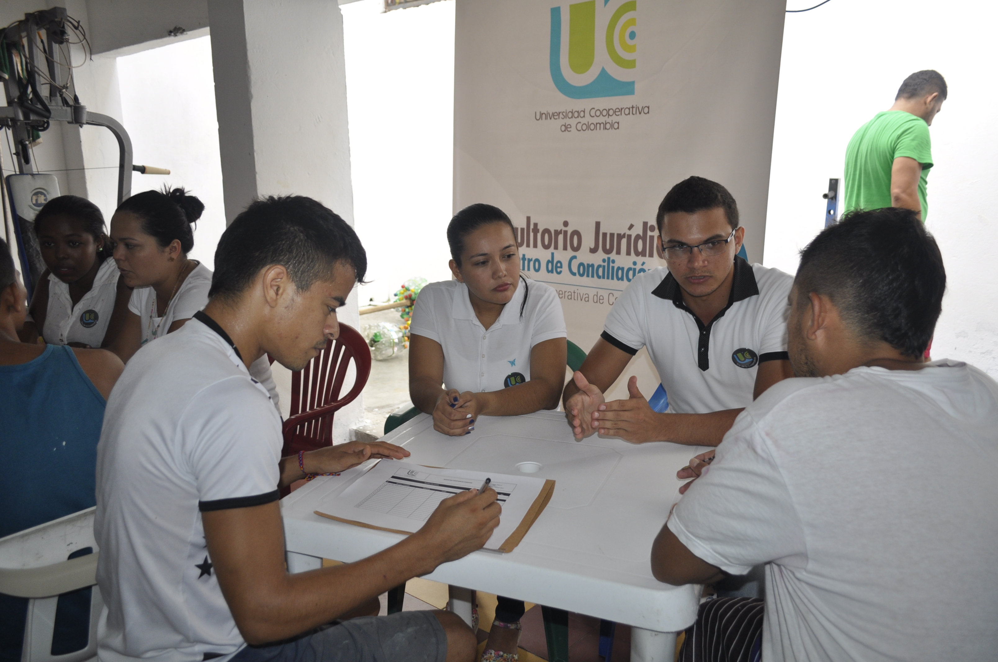 UCC promueve campaña de donación para internos de la cárcel