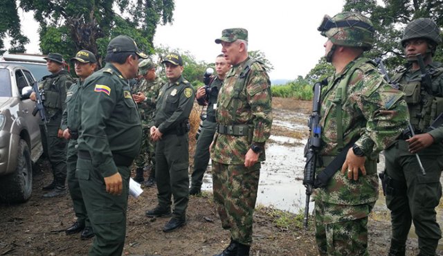Frontera, bajo control militar