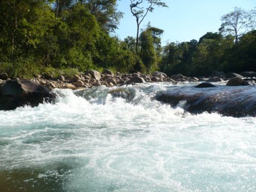 Hombre murió cuando pescaba en el río Tame