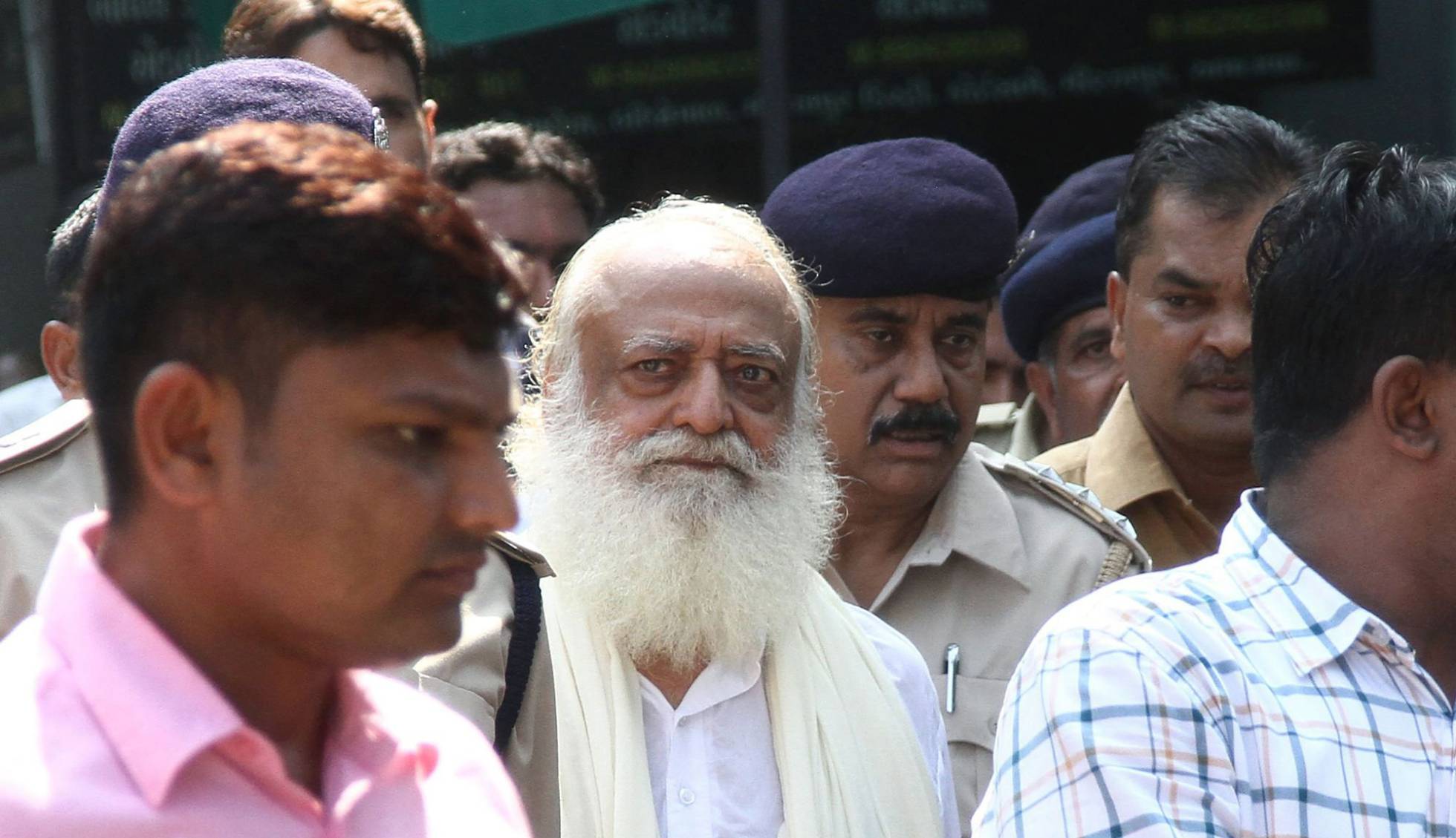 Fue condenado por violación un controvertido gurú de la India