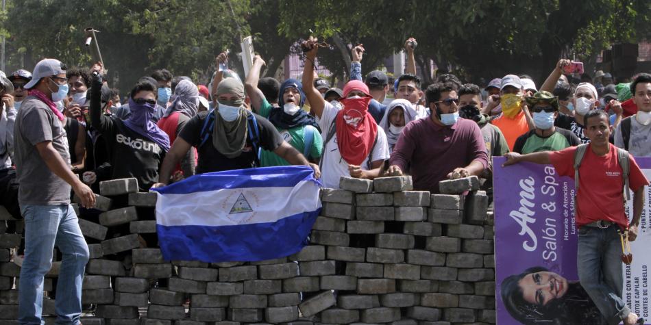 A pesar de cancelar reformas, Ortega sigue bajo presión en Nicaragua