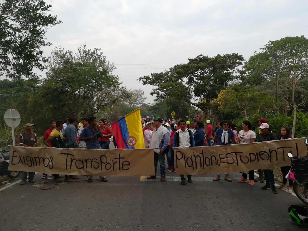Estudiantes del Colegio Agropecuario de Arauca protestan por falta de transporte