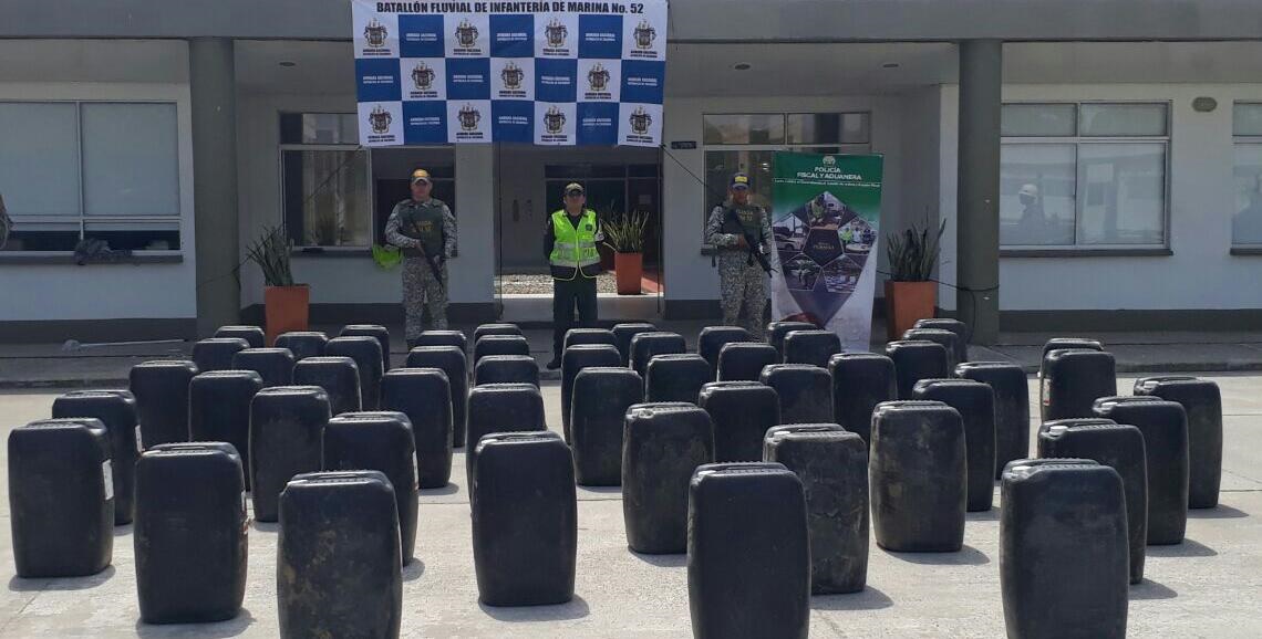 La POLFA incauta combustible de contrabando en Saravena