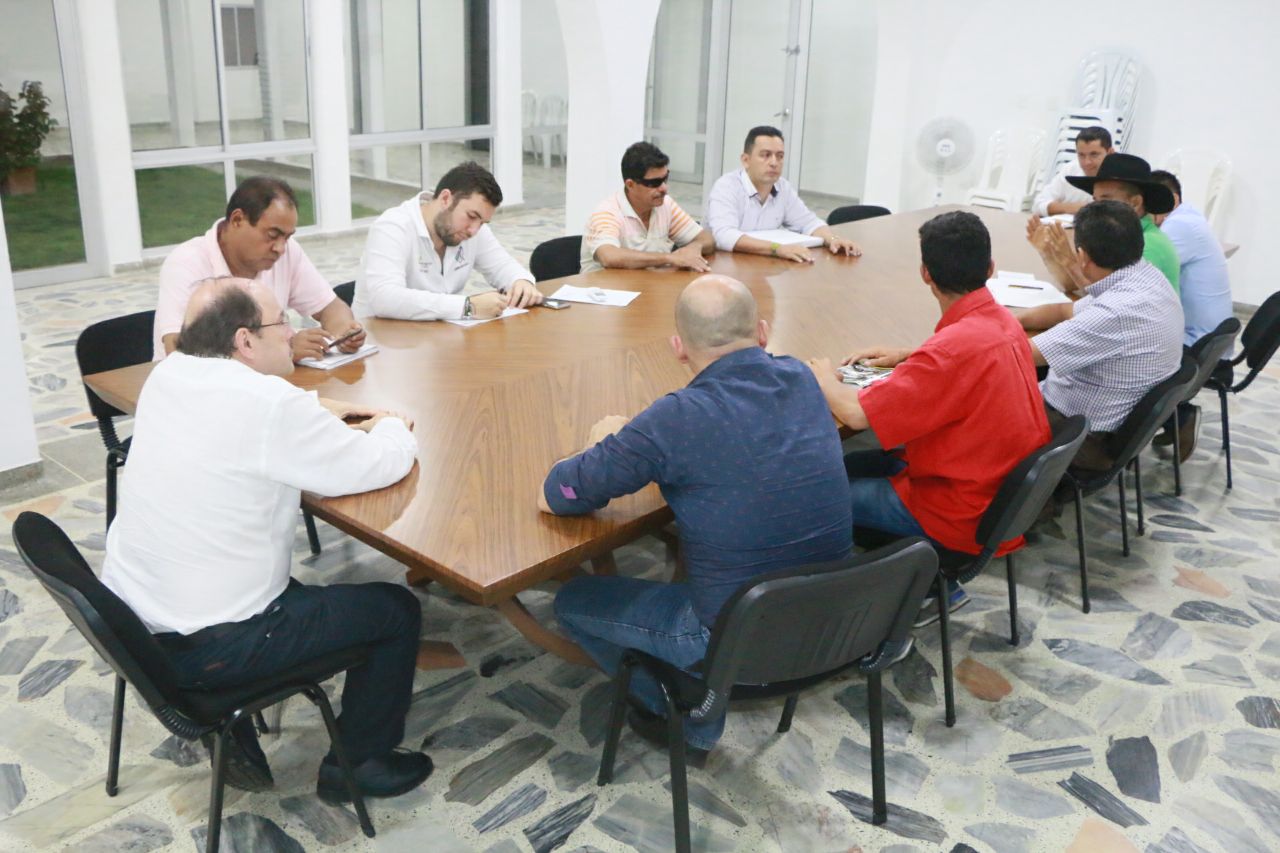 En mesa de trabajo se adelanta creación del primer municipio del posconflicto