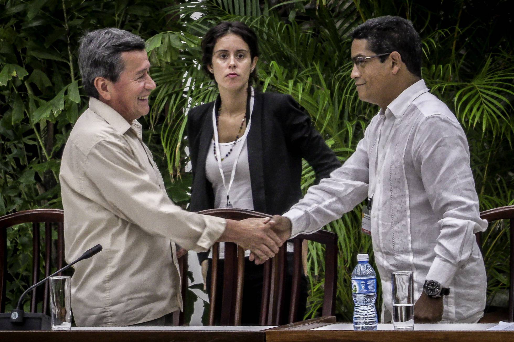 El ELN anuncia un nuevo cese al fuego unilateral para las elecciones presidenciales de Colombia