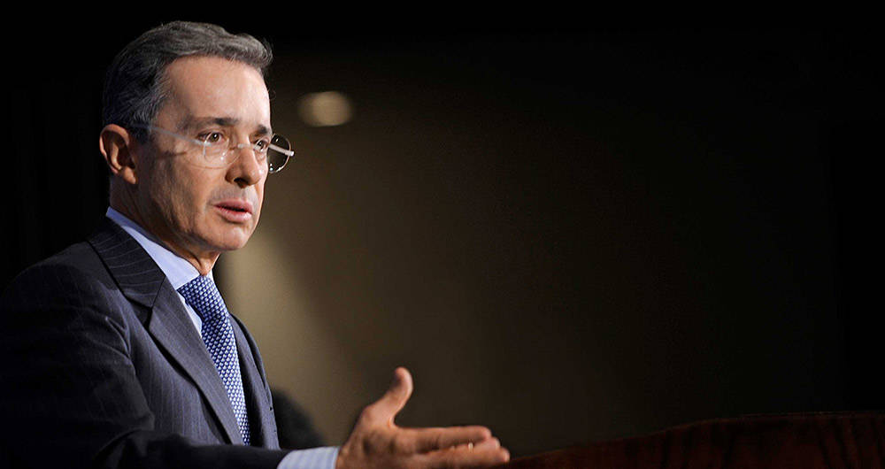 Uribe fue alertado de posible plan para atentar en su contra