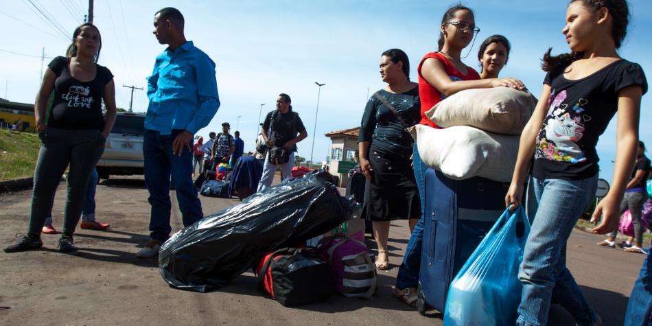 Éxodo de venezolanos continuará en 2018, según Acnur