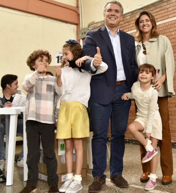 “Me siento muy honrado de llegar a estas elecciones como representante de una nueva generación de colombianos”: Duque