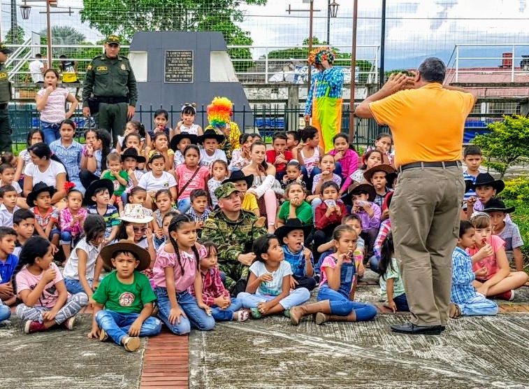 Ejército Nacional apoya al cultura en el municipio de Tame
