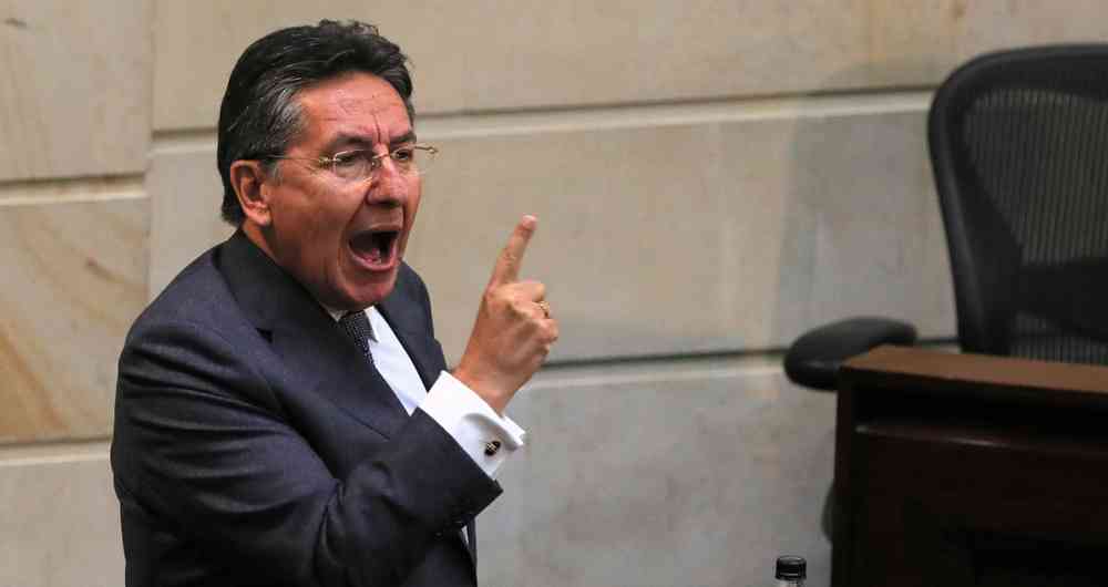 La red de intermediarios que atrapo los dineros del posconflicto