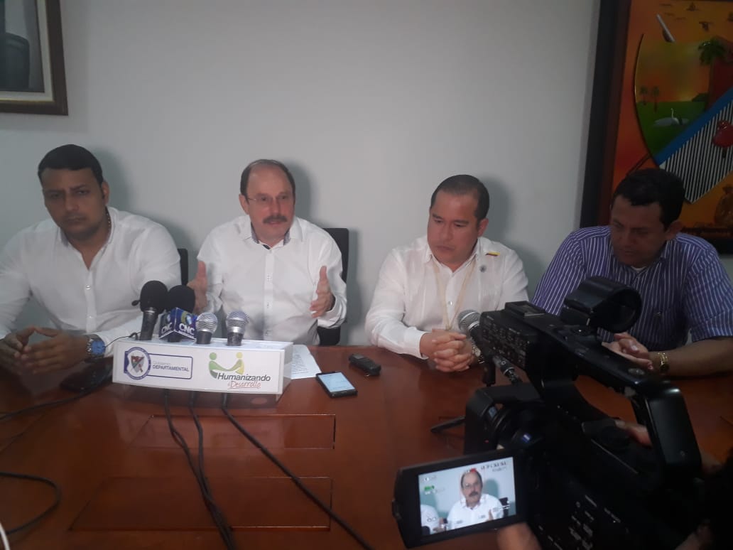 Gobernador Alvarado anunció la reapertura del servicio de pensionados y la contratación de  especialistas en el  hospital San Vicente