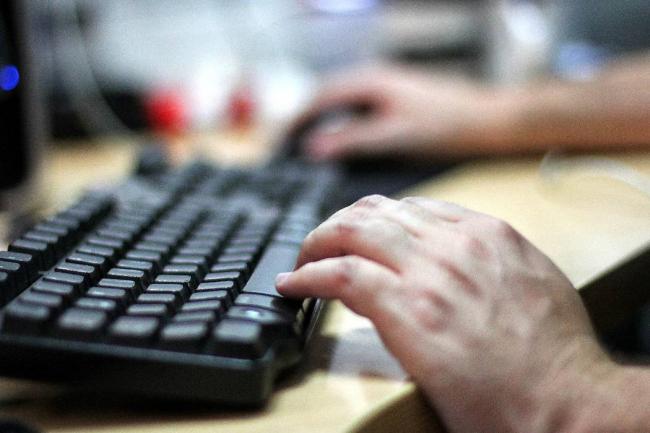 126 colegios oficiales de Bucaramanga van a cumplir dos meses sin conexión a internet