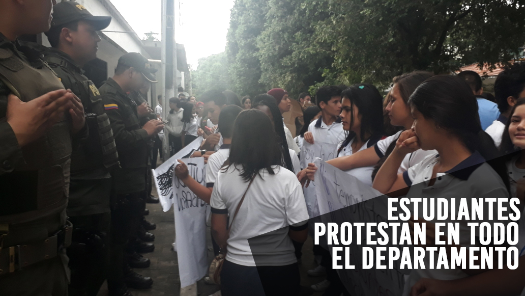 Jornada de protesta generalizada mantienen estudiantes en todo el departamento